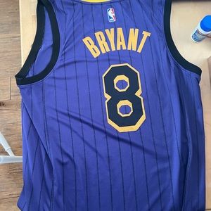 Men’s Kobe lakers jersey #8